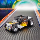 Hot Wheels x Transformers Action Figure Bone Shaker 12 cm - Forventet Mars thumbnail