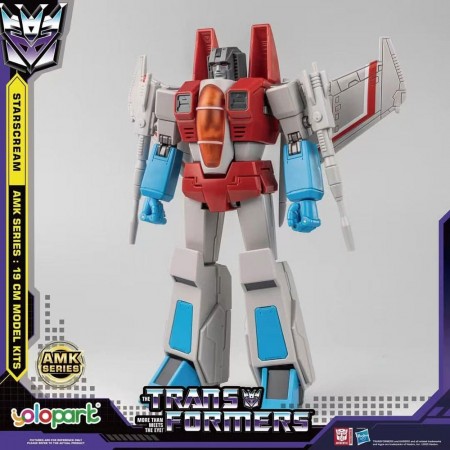 Transformers Generation One AMK Series Plastic Model Kit Starscream 19 cm